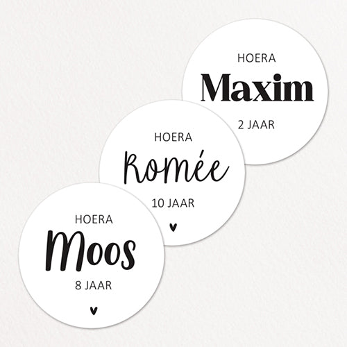 Stickers op maat | Hoera + naam + leeftijd | 10 stuks