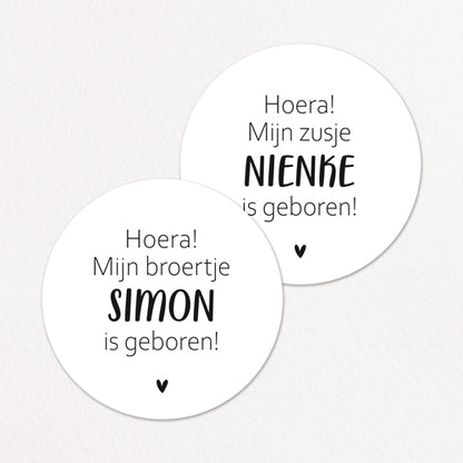 Stickers op maat | Hoera broertje/zusje geboren + naam | 10 stuks